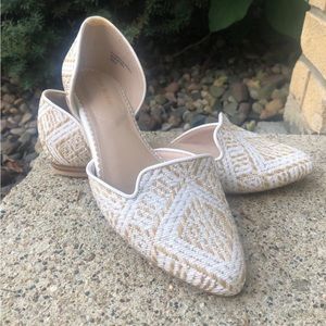 Isaac Mizrahi Flats Aztec pattern